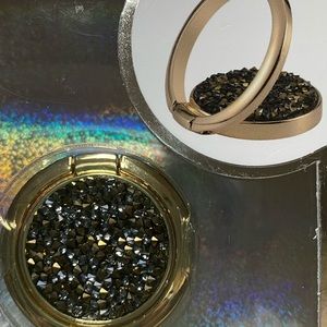 Lax Ring Phone Holder Kick-Stand Elegant